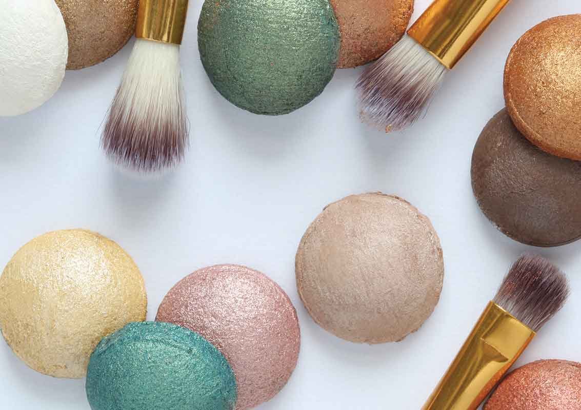 tie-dye eyeshadow